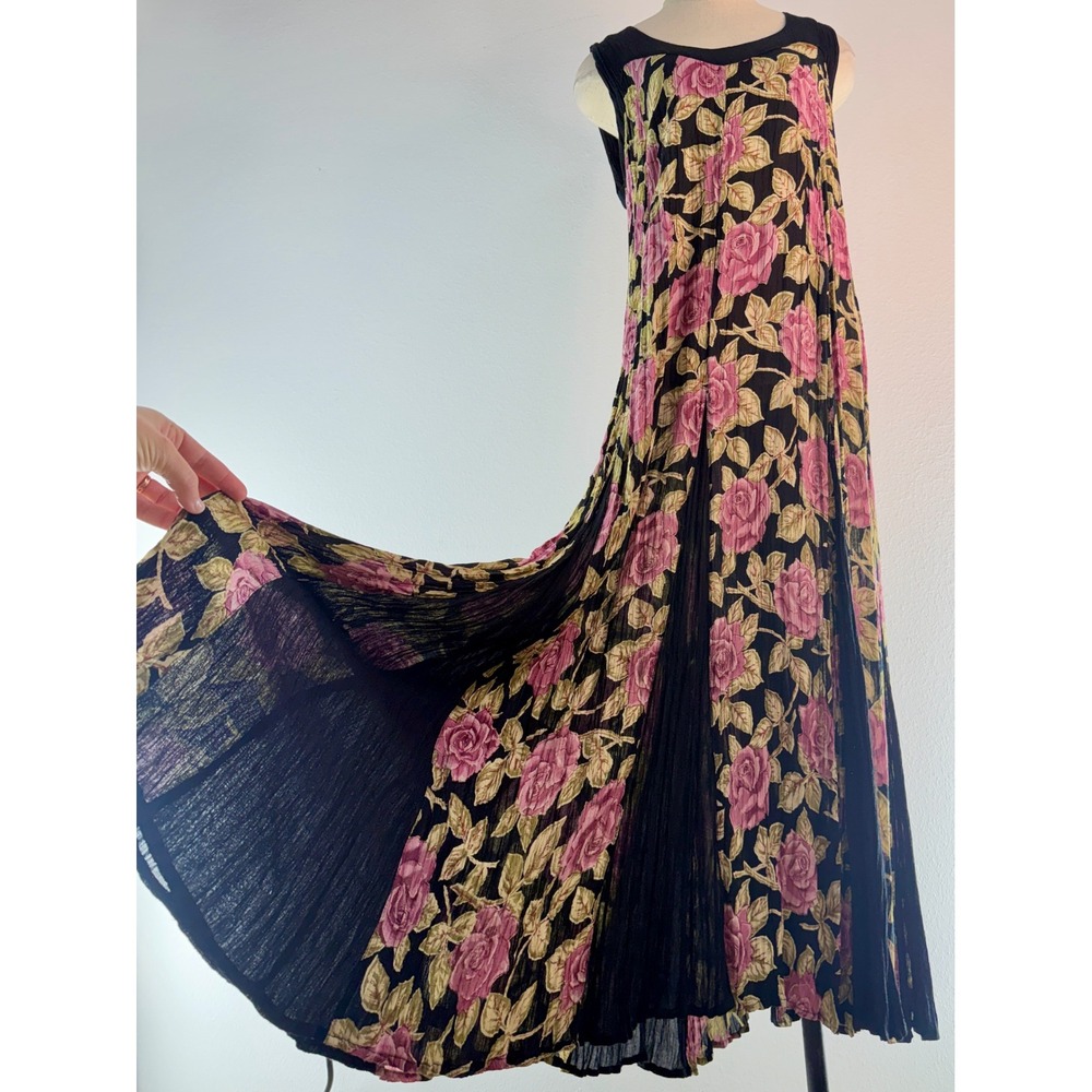 Vintage 90s Y2K Starina Floral Pleated Maxi Dress Black Pink Rose Romantic Med